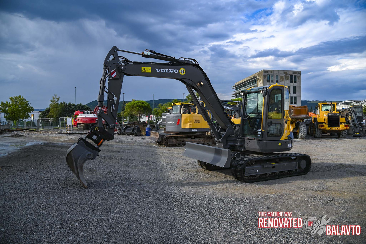 VOLVO ECR88D - Mini rýpadlo: obrázek 2 VOLVO ECR88D - Mini rýpadlo: obrázek 2