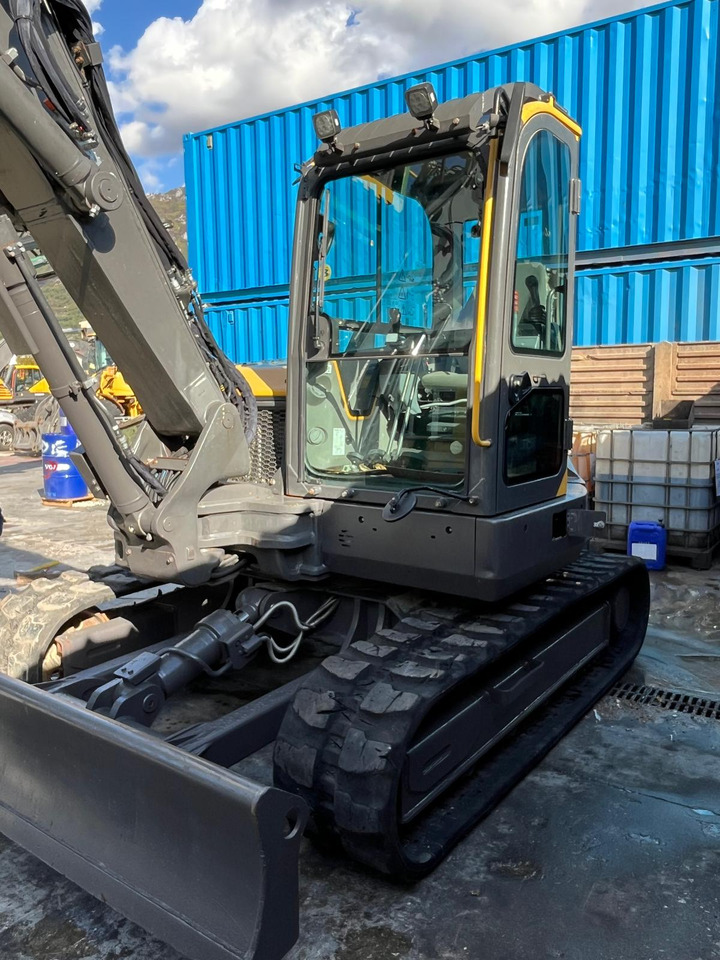 VOLVO ECR88D - Mini rýpadlo: obrázek 5 VOLVO ECR88D - Mini rýpadlo: obrázek 5