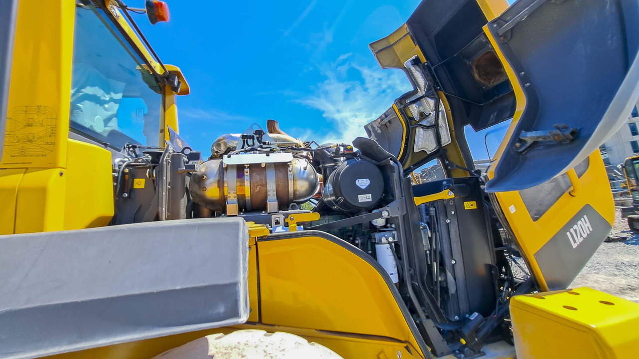 Kolový nakladač VOLVO L120H: obrázek 43