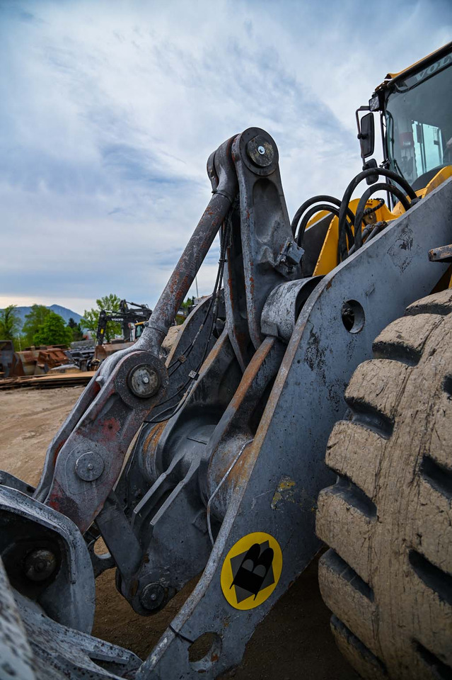 Kolový nakladač VOLVO L180G: obrázek 16 Kolový nakladač VOLVO L180G: obrázek 16