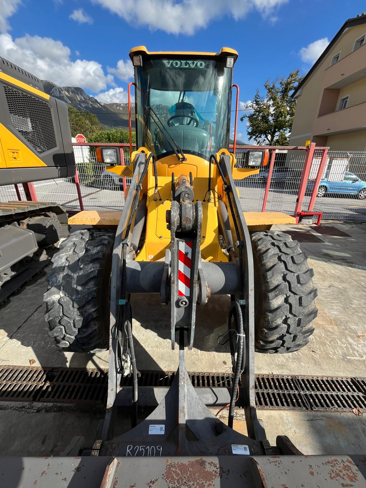 VOLVO L35B - Kolový nakladač: obrázek 5 VOLVO L35B - Kolový nakladač: obrázek 5