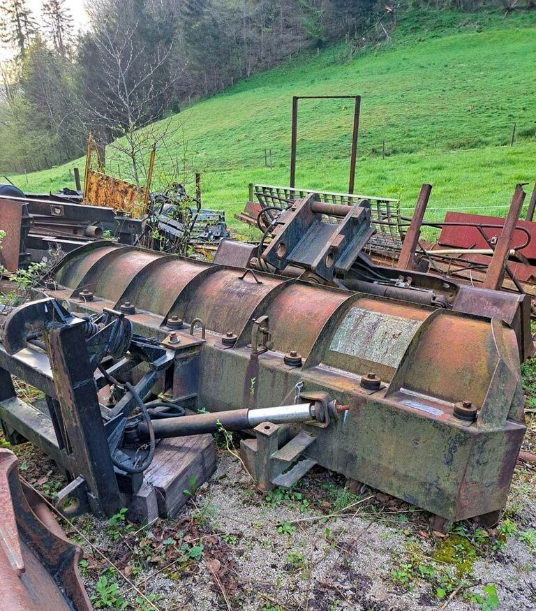 Rýpadlo-nakladač Volvo BM6300: obrázek 7
