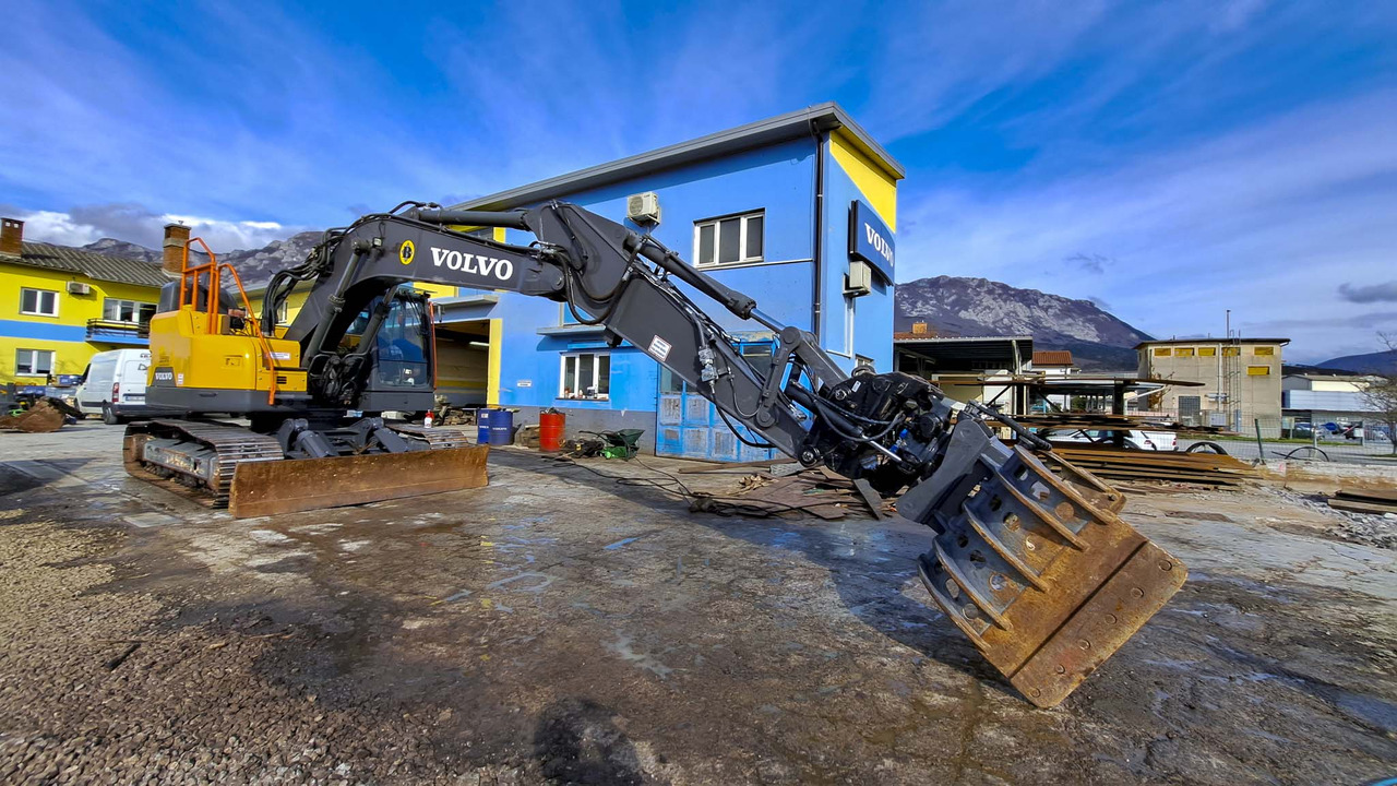 Volvo ECR235EL - Pásové rýpadlo: obrázek 3 Volvo ECR235EL - Pásové rýpadlo: obrázek 3