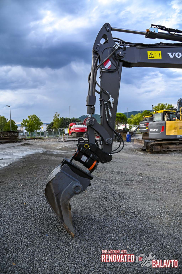 Mini rýpadlo Volvo ECR88D: obrázek 46