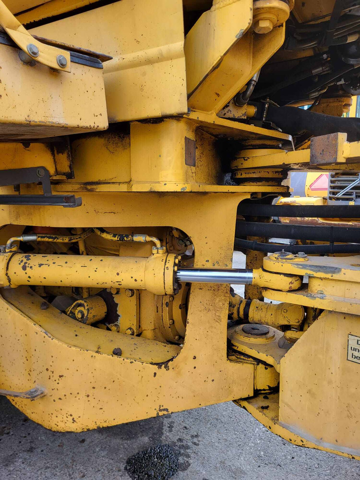 Volvo hydraulic cylinder - Hydraulický válec pro Nakladač: obrázek 2 Volvo hydraulic cylinder - Hydraulický válec pro Nakladač: obrázek 2