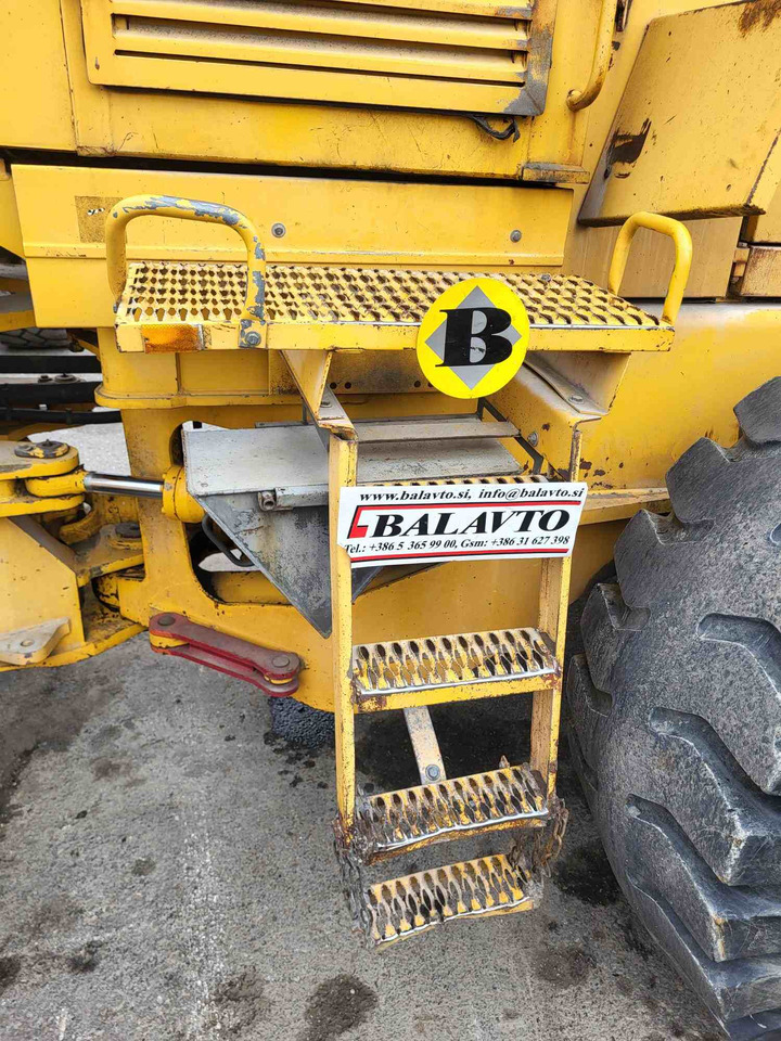 Volvo steps - Stupátko pro Nakladač: obrázek 2 Volvo steps - Stupátko pro Nakladač: obrázek 2