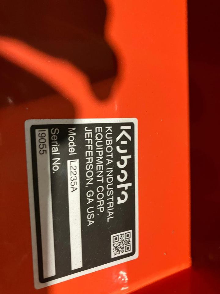 Schaufel Skid Steer 1,80m für Bobcat, Kubota, Solis, Branson - Nakládací lžíce: obrázek 4 Schaufel Skid Steer 1,80m für Bobcat, Kubota, Solis, Branson - Nakládací lžíce: obrázek 4