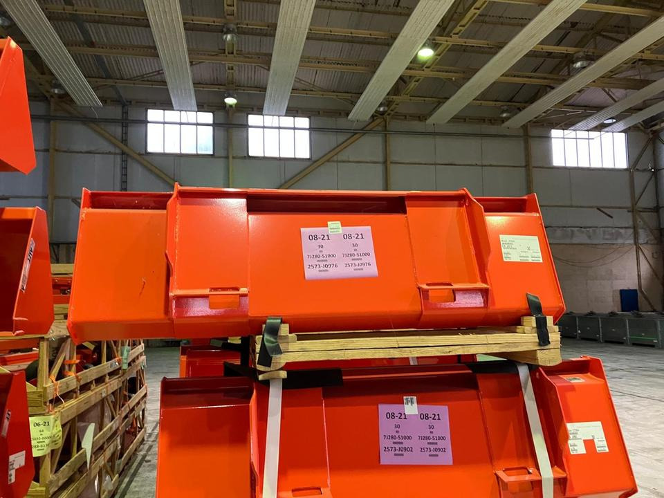 Schaufel Skid Steer 1,80m für Bobcat, Kubota, Solis, Branson - Nakládací lžíce: obrázek 2 Schaufel Skid Steer 1,80m für Bobcat, Kubota, Solis, Branson - Nakládací lžíce: obrázek 2