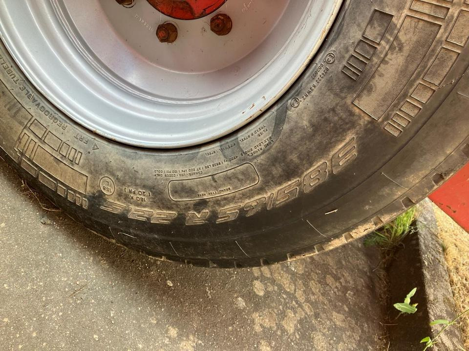 Krmný míchací vůz Trioliet Futtermischwagen Solomix 2 1600 Förderband vorne: obrázek 6 Krmný míchací vůz Trioliet Futtermischwagen Solomix 2 1600 Förderband vorne: obrázek 6