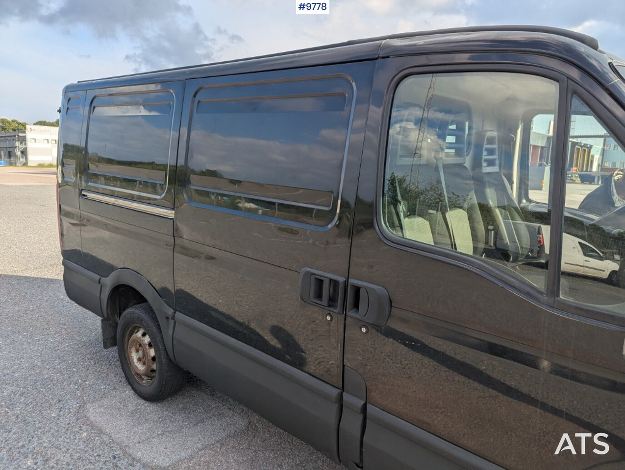 Furgon Box Truck Iveco Daily 29L12A V-300: obrázek 20