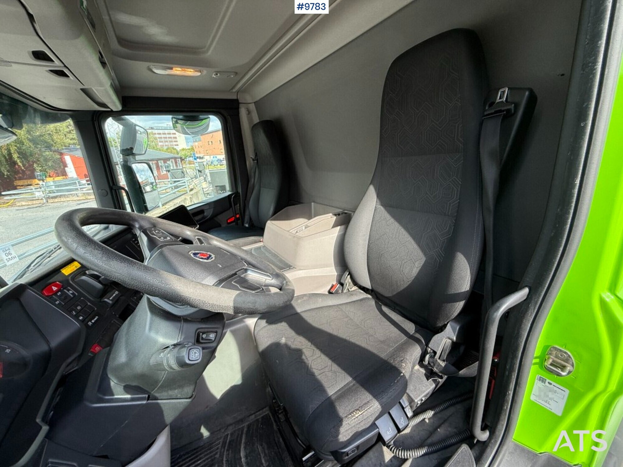 Box truck Scania P280 gas-powered - Skříňový nákladní auto: obrázek 5 Box truck Scania P280 gas-powered - Skříňový nákladní auto: obrázek 5