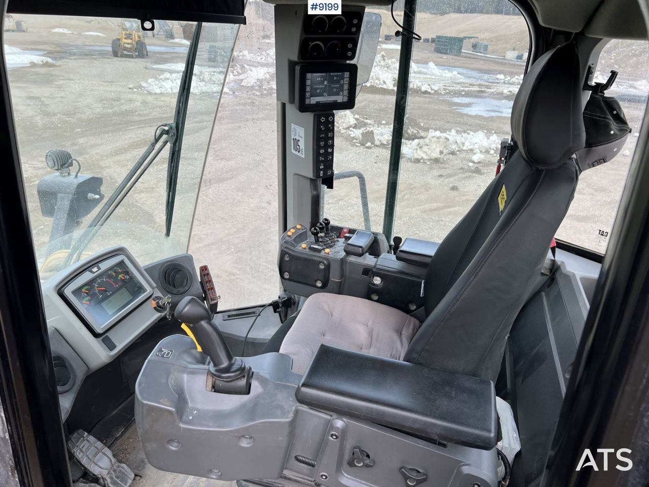 CAT 972 MXE Wheel loader with bucket (VIDEO) - Kolový nakladač: obrázek 5 CAT 972 MXE Wheel loader with bucket (VIDEO) - Kolový nakladač: obrázek 5