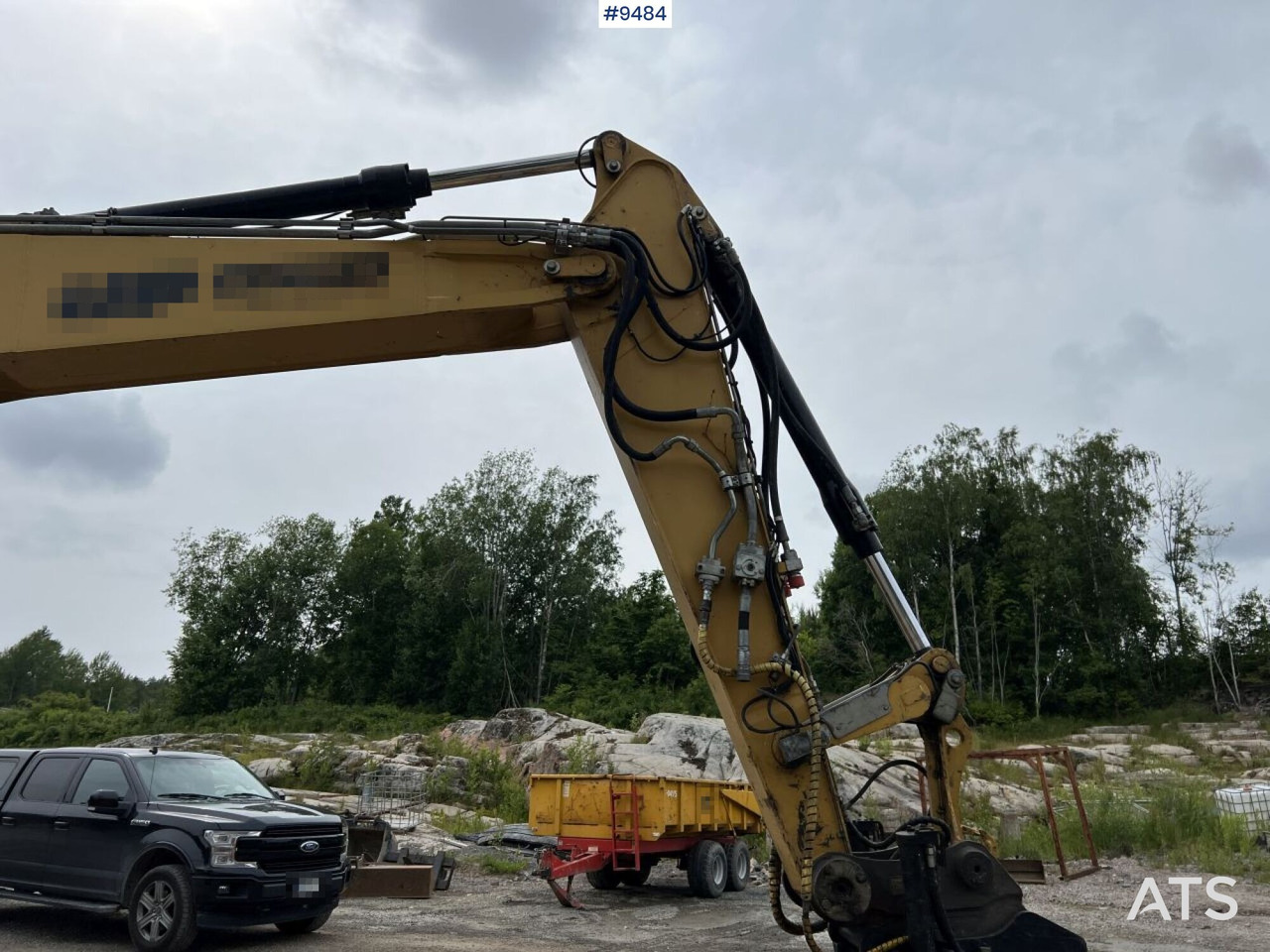 Kolesové rýpadlo CAT M313D with tipping wagon and attachments (VIDEO): obrázek 16
