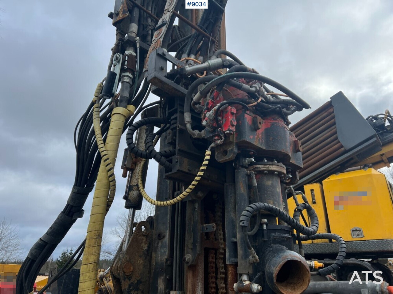 Comacchio Drill Rig MC 500 N (VIDEO) - Vrtná souprava: obrázek 5 Comacchio Drill Rig MC 500 N (VIDEO) - Vrtná souprava: obrázek 5