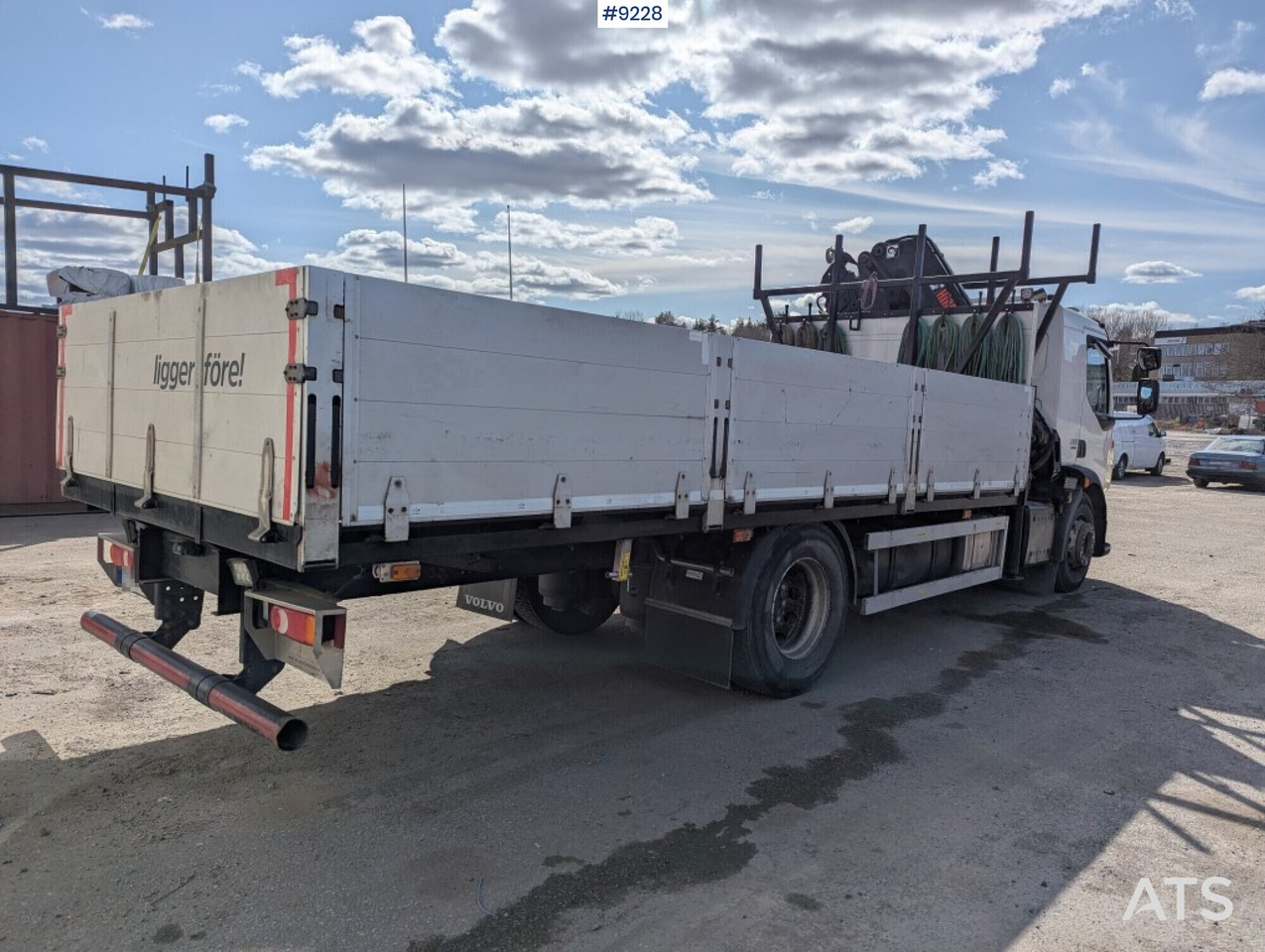 Crane Truck Volvo FL 280 4X2 with HIAB XS 144 E-5 crane (SEE VIDEO) - Auto s hydraulickou rukou: obrázek 4 Crane Truck Volvo FL 280 4X2 with HIAB XS 144 E-5 crane (SEE VIDEO) - Auto s hydraulickou rukou: obrázek 4