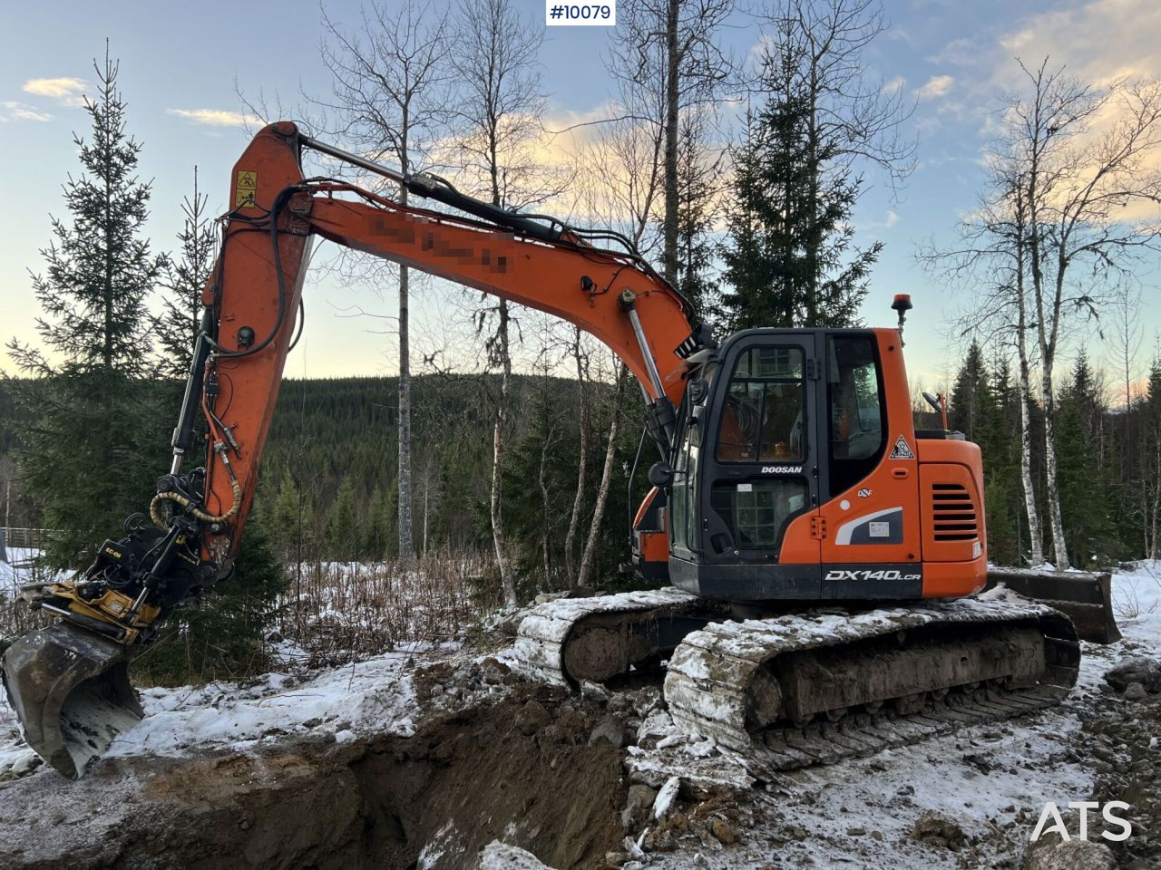 DOOSAN DX140LCR-5 Excavator with Rotor and Buckets - Pásové rýpadlo: obrázek 1 DOOSAN DX140LCR-5 Excavator with Rotor and Buckets - Pásové rýpadlo: obrázek 1