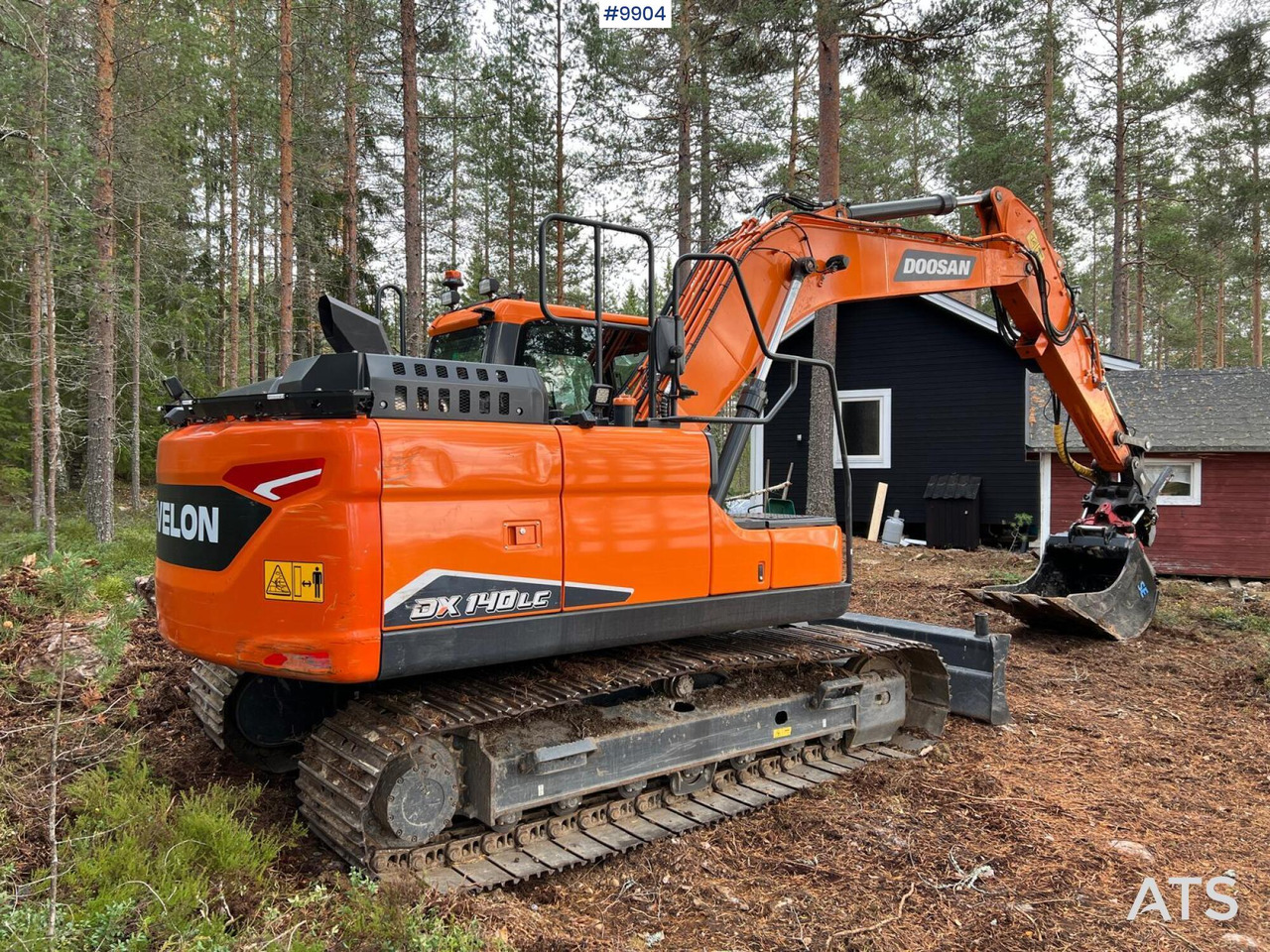 Doosan DX140LC-7 Excavator with rotor and equipments - Pásové rýpadlo: obrázek 2 Doosan DX140LC-7 Excavator with rotor and equipments - Pásové rýpadlo: obrázek 2