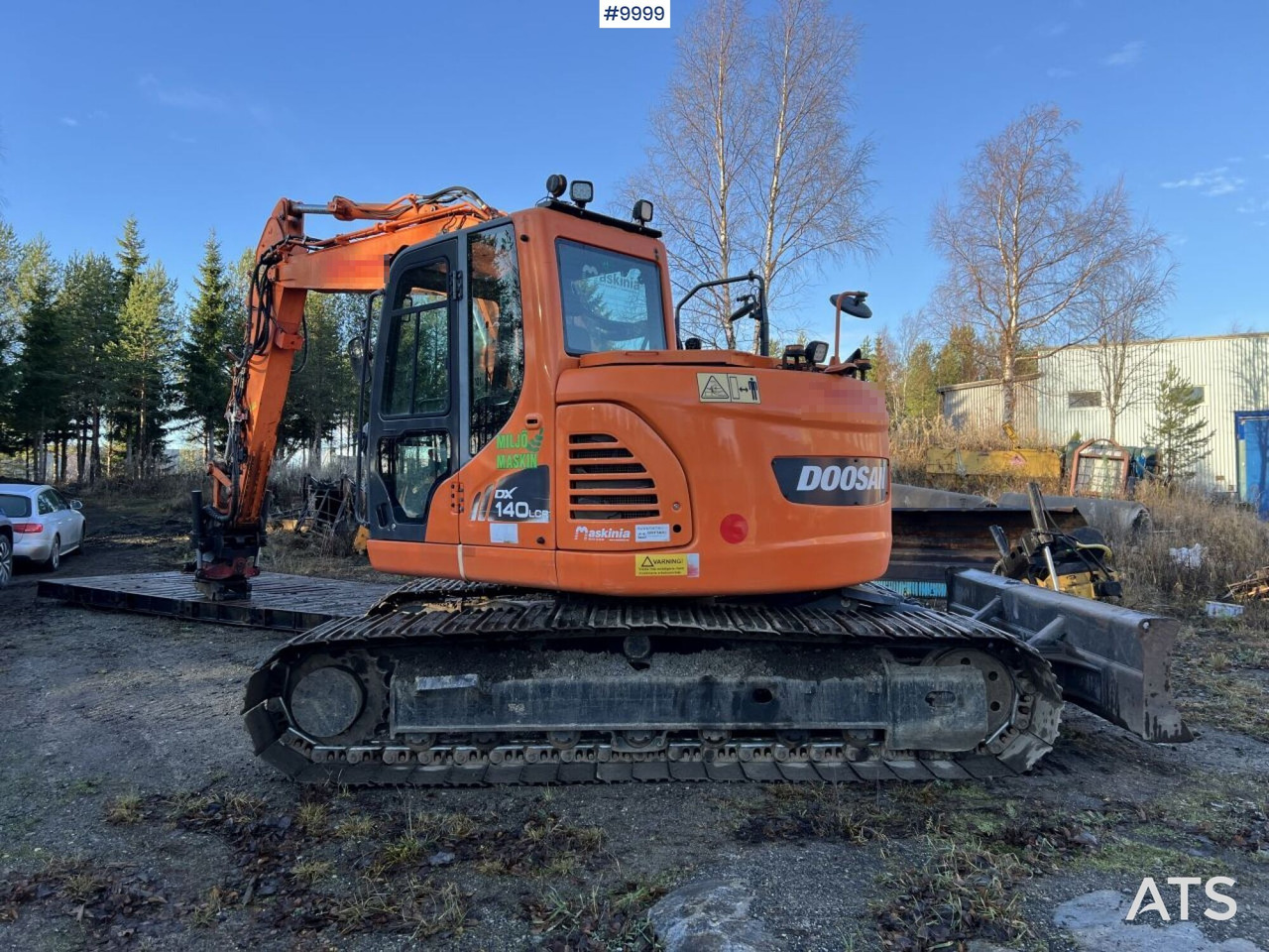 Doosan DX140LCR-3 Excavator with rotator - Pásové rýpadlo: obrázek 3 Doosan DX140LCR-3 Excavator with rotator - Pásové rýpadlo: obrázek 3