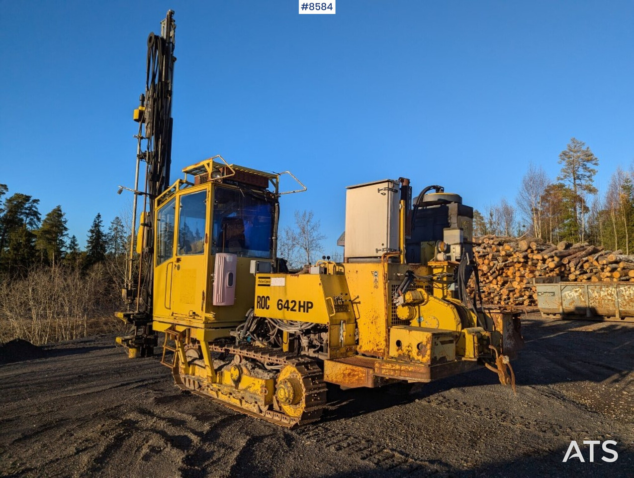 Drill rigg Atlas Copco ROC 642 HP with cab (SEE VIDEO) - Vrtná souprava: obrázek 1 Drill rigg Atlas Copco ROC 642 HP with cab (SEE VIDEO) - Vrtná souprava: obrázek 1