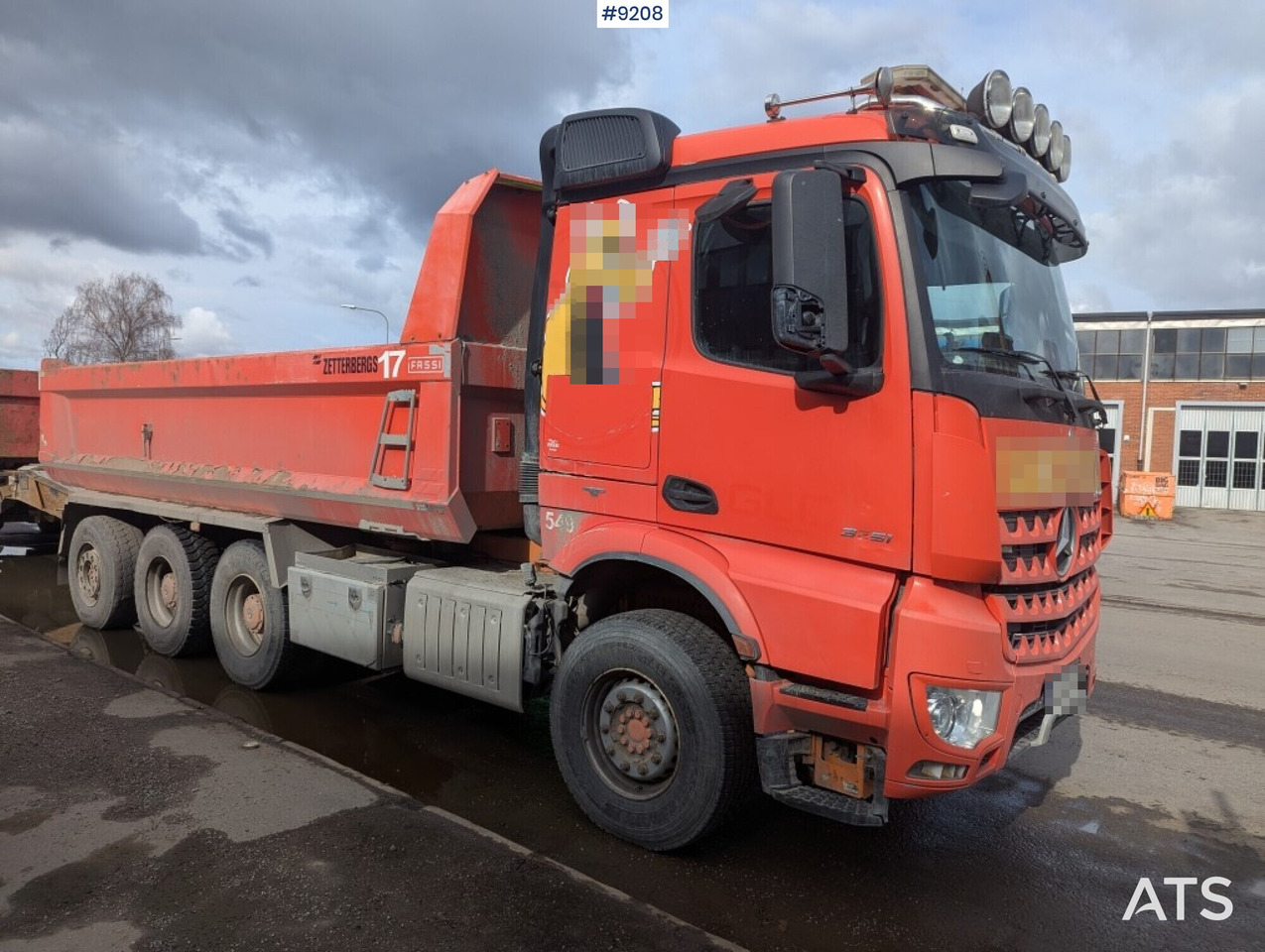 Dump / dozer truck Mercedes Benz Arocs 3251 8X4 with tipper wagon - Sklápěč: obrázek 2 Dump / dozer truck Mercedes Benz Arocs 3251 8X4 with tipper wagon - Sklápěč: obrázek 2