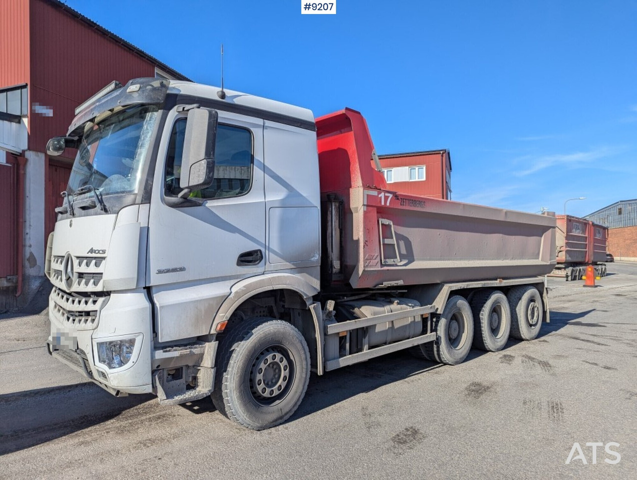 Dump / tipper truck Mercedes Benz Arocs 3253 8X4 - Sklápěč: obrázek 1 Dump / tipper truck Mercedes Benz Arocs 3253 8X4 - Sklápěč: obrázek 1