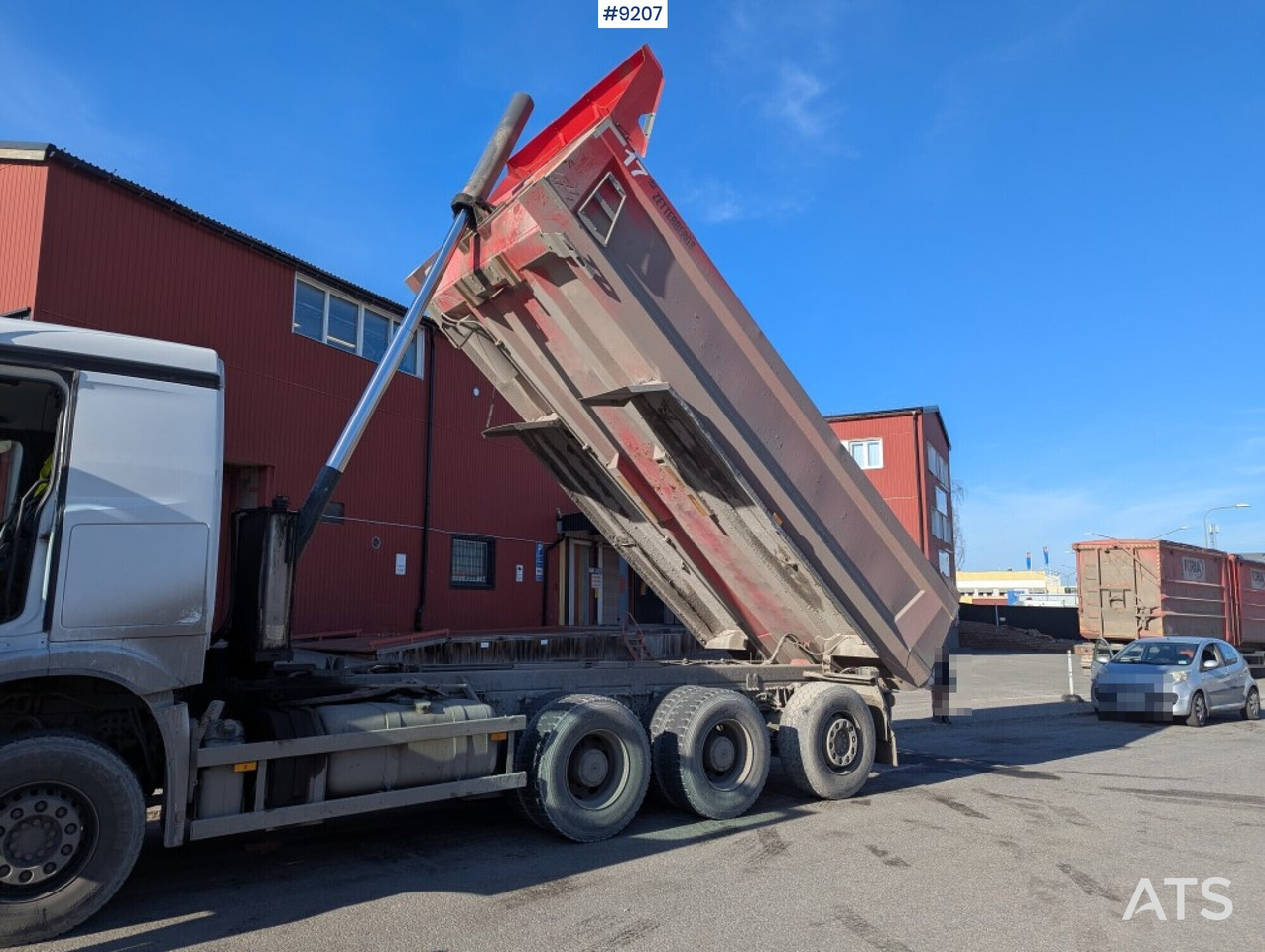 Dump / tipper truck Mercedes Benz Arocs 3253 8X4 - Sklápěč: obrázek 5 Dump / tipper truck Mercedes Benz Arocs 3253 8X4 - Sklápěč: obrázek 5