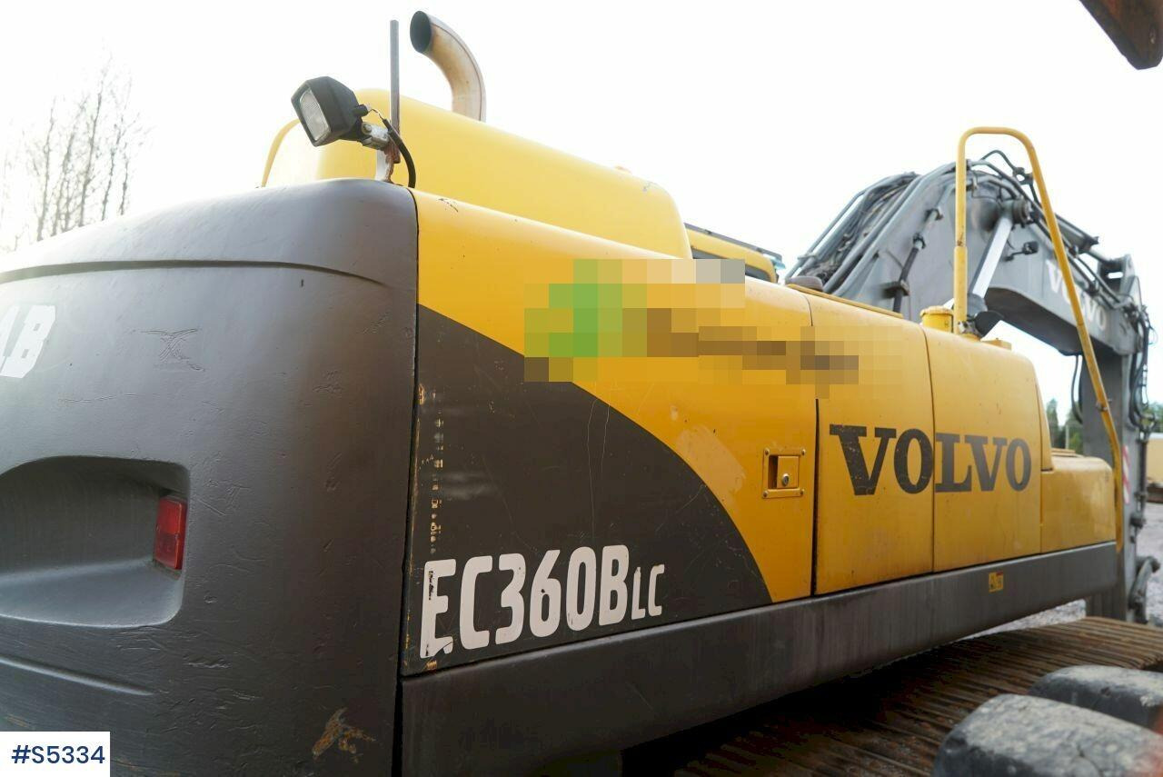 EXCAVATOR Volvo EC360 BLC WITH BUCKET - Rýpadlo: obrázek 3 EXCAVATOR Volvo EC360 BLC WITH BUCKET - Rýpadlo: obrázek 3