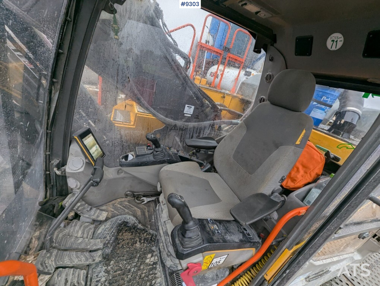 Excavator Volvo EC 380 EL (SEE VIDEO) - Pásové rýpadlo: obrázek 5 Excavator Volvo EC 380 EL (SEE VIDEO) - Pásové rýpadlo: obrázek 5