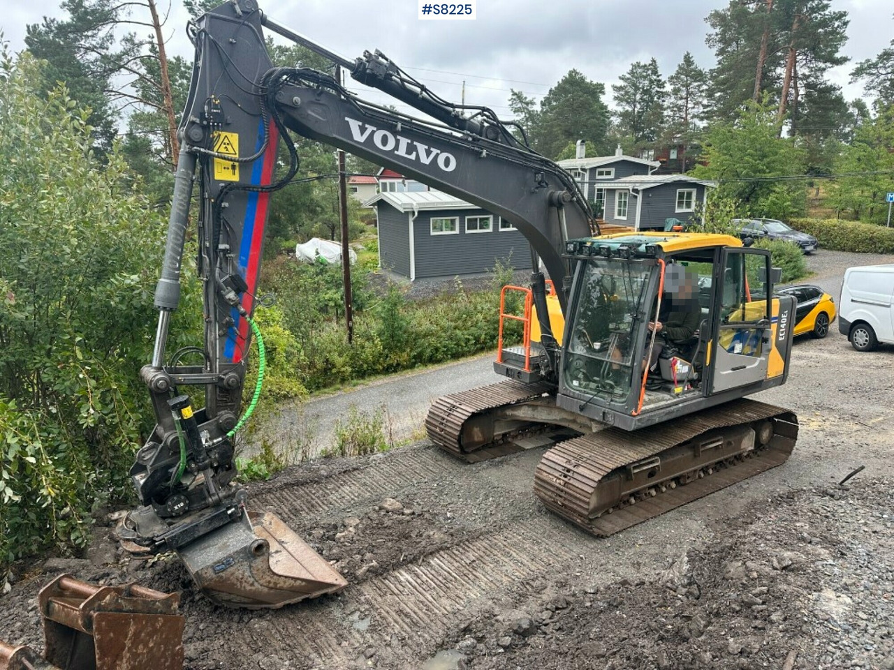 Excavator, Volvo EC140EL, Tiltrotator, Attachments (See video) - Rýpadlo: obrázek 2 Excavator, Volvo EC140EL, Tiltrotator, Attachments (See video) - Rýpadlo: obrázek 2