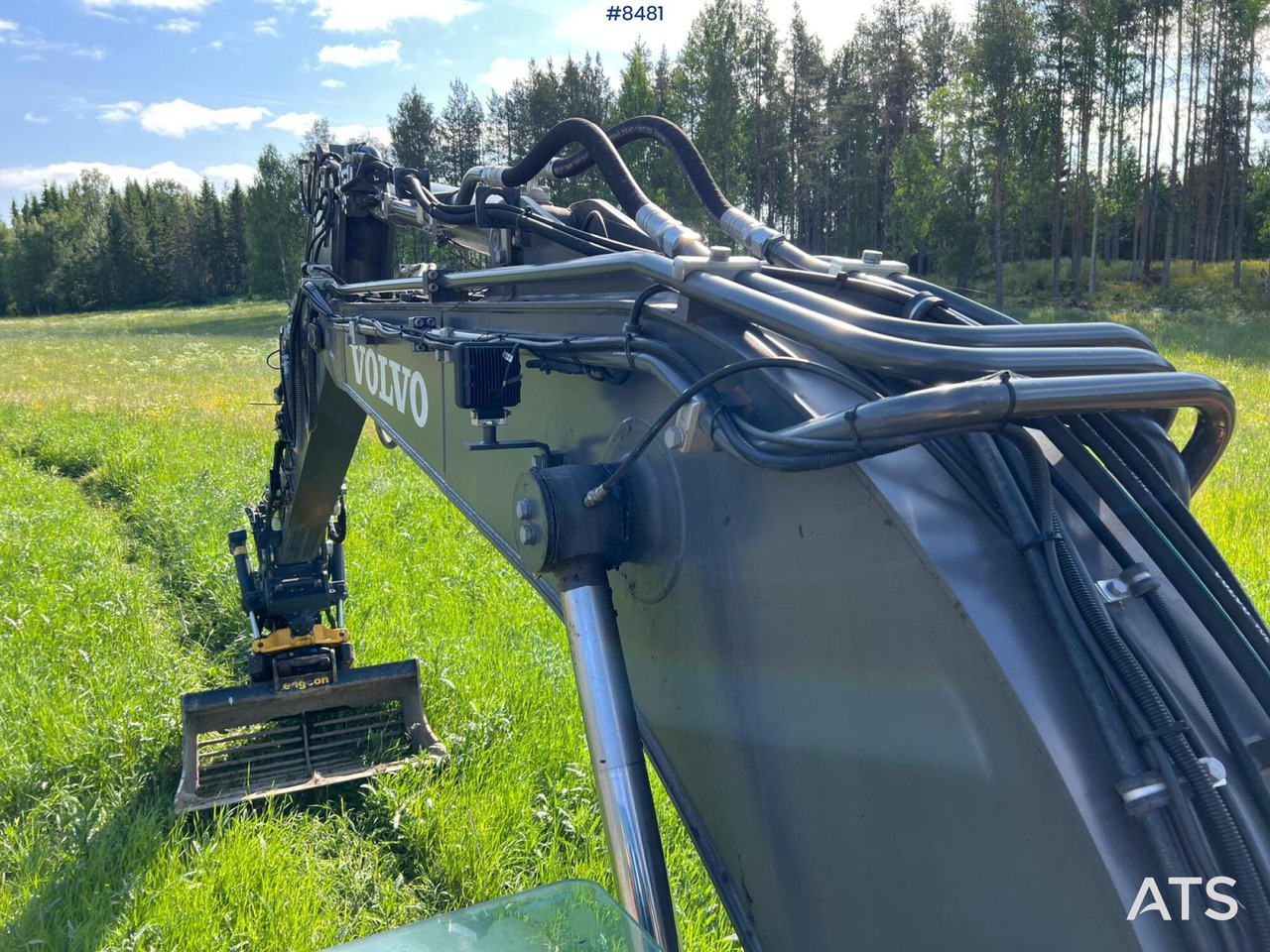Excavator Volvo ECR145 EL with 1365 h - Pásové rýpadlo: obrázek 5 Excavator Volvo ECR145 EL with 1365 h - Pásové rýpadlo: obrázek 5