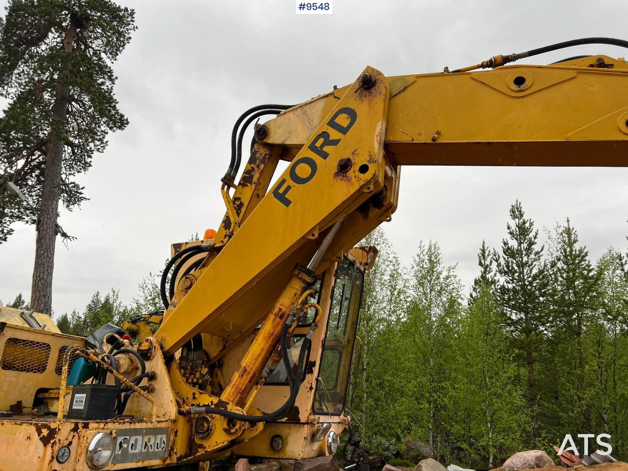 Kolesové rýpadlo FORD Wheel excavator (VIDEO): obrázek 14
