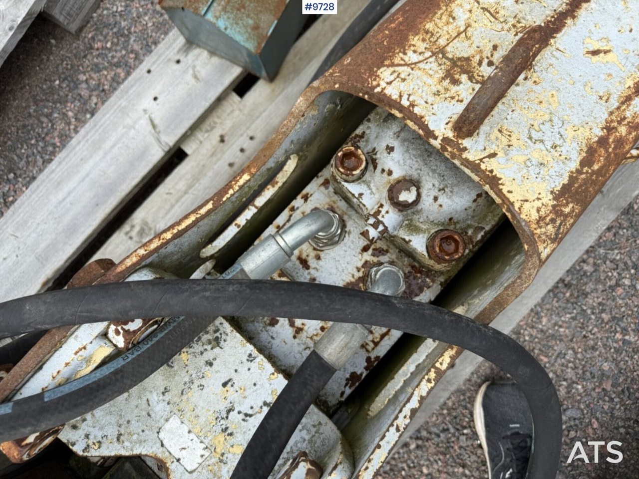 Hydraulic hammer Furukawa F9LN S45 - Hydraulické kladivo: obrázek 4 Hydraulic hammer Furukawa F9LN S45 - Hydraulické kladivo: obrázek 4