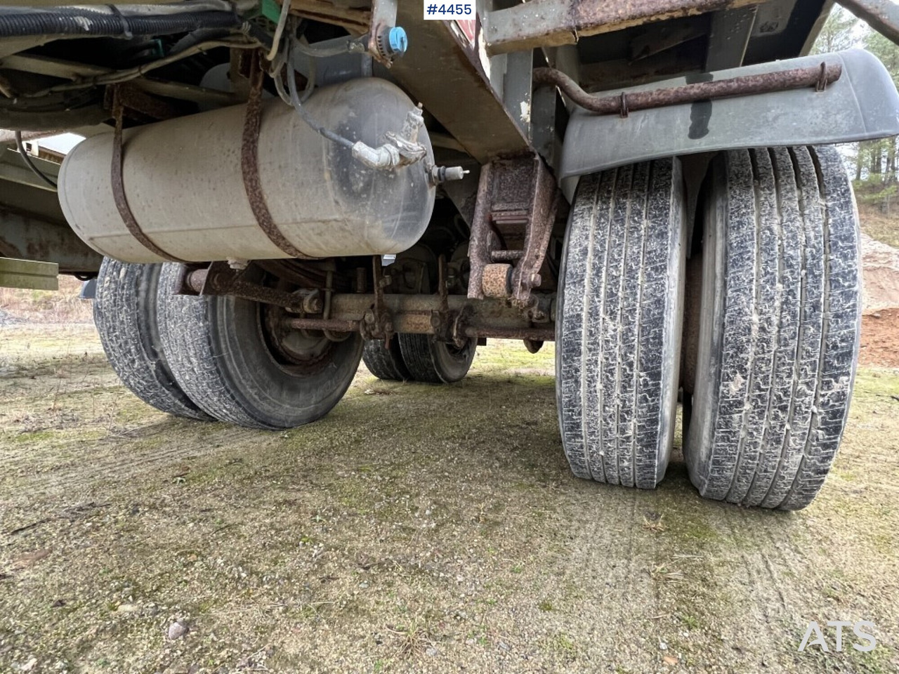 ILSBO T1-2K Trailer - Přívěs plato/ Valník: obrázek 5 ILSBO T1-2K Trailer - Přívěs plato/ Valník: obrázek 5