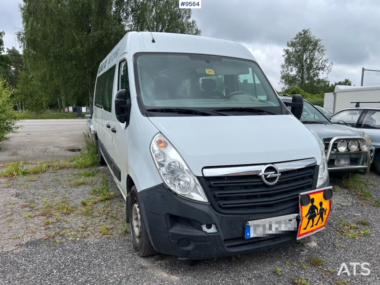 Minibus - 16-seater bus - Opel Movano - Minibus, Mikrobus: obrázek 2 Minibus - 16-seater bus - Opel Movano - Minibus, Mikrobus: obrázek 2