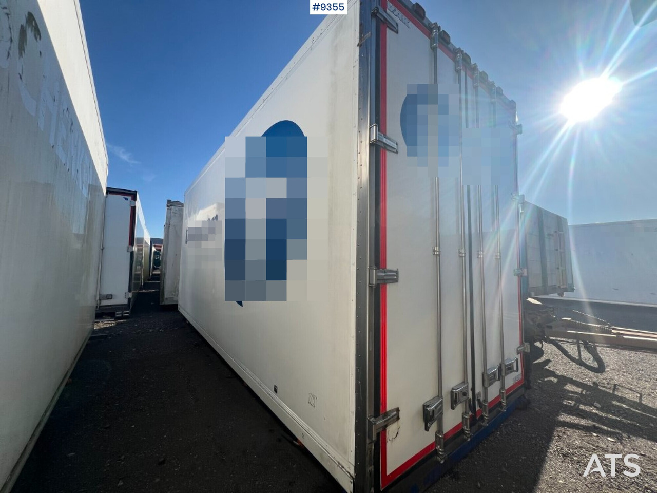 Refrigerated trailer cabinet VAK - Chladírenská nástavba: obrázek 3 Refrigerated trailer cabinet VAK - Chladírenská nástavba: obrázek 3