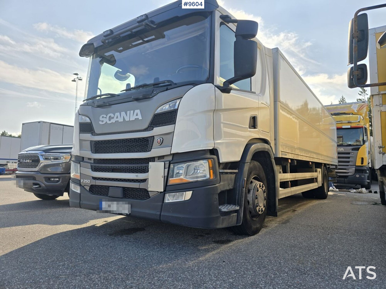 Scania P250 Liftable and lowerable body - Skříňový nákladní auto: obrázek 1 Scania P250 Liftable and lowerable body - Skříňový nákladní auto: obrázek 1