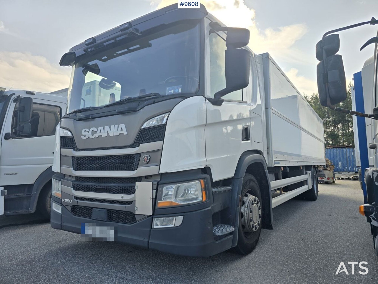 Scania P250 Liftable and lowerable body - Skříňový nákladní auto: obrázek 1 Scania P250 Liftable and lowerable body - Skříňový nákladní auto: obrázek 1
