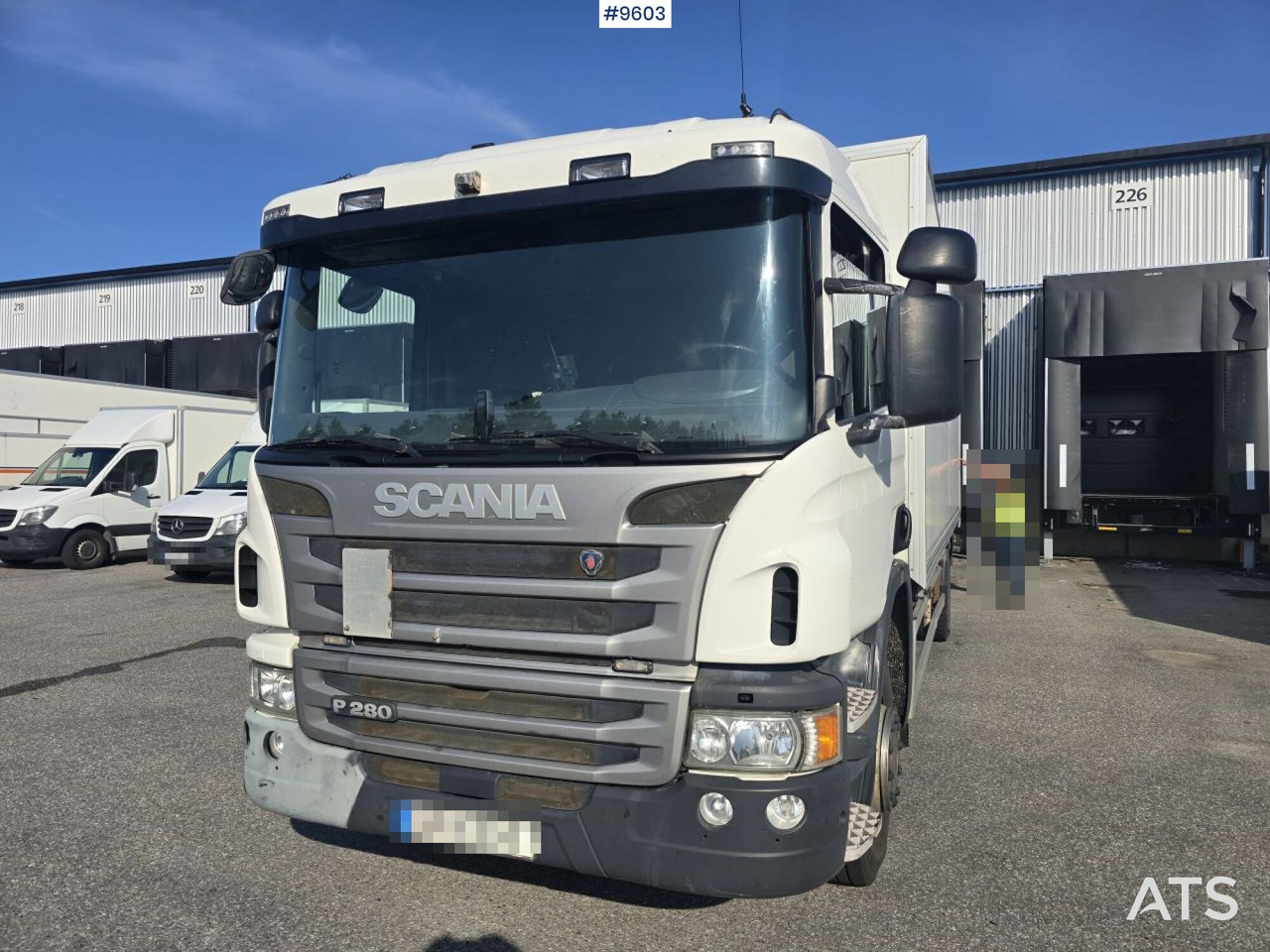 Scania P280 Skåpbil - Skříňový nákladní auto: obrázek 3 Scania P280 Skåpbil - Skříňový nákladní auto: obrázek 3