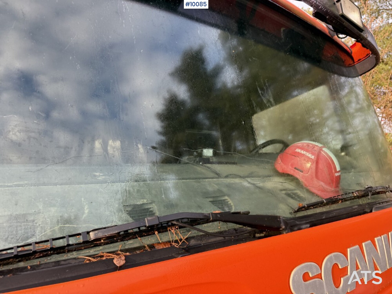 Hákový nosič kontejnerů, Auto s hydraulickou rukou Scania P94G 300 Crane truck with flatbed Rep. object: obrázek 14 Hákový nosič kontejnerů, Auto s hydraulickou rukou Scania P94G 300 Crane truck with flatbed Rep. object: obrázek 14