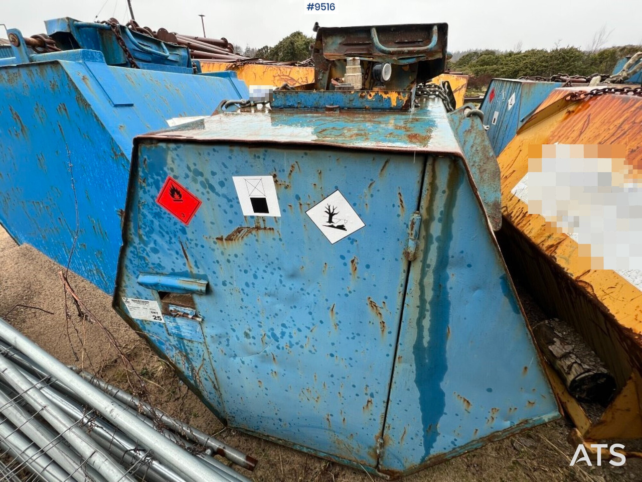 Tank diesel - 1,5 cubic - J-O Fherm dumper - Skladovací nádrž: obrázek 3 Tank diesel - 1,5 cubic - J-O Fherm dumper - Skladovací nádrž: obrázek 3