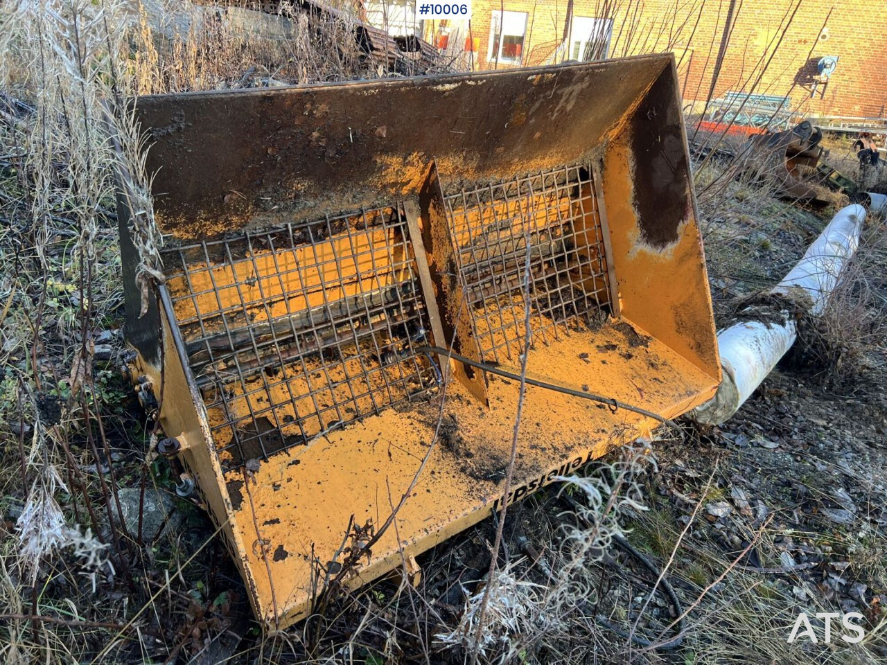 Tellefsdal sand spreader bucket - Sypač písku/ Soli: obrázek 3 Tellefsdal sand spreader bucket - Sypač písku/ Soli: obrázek 3