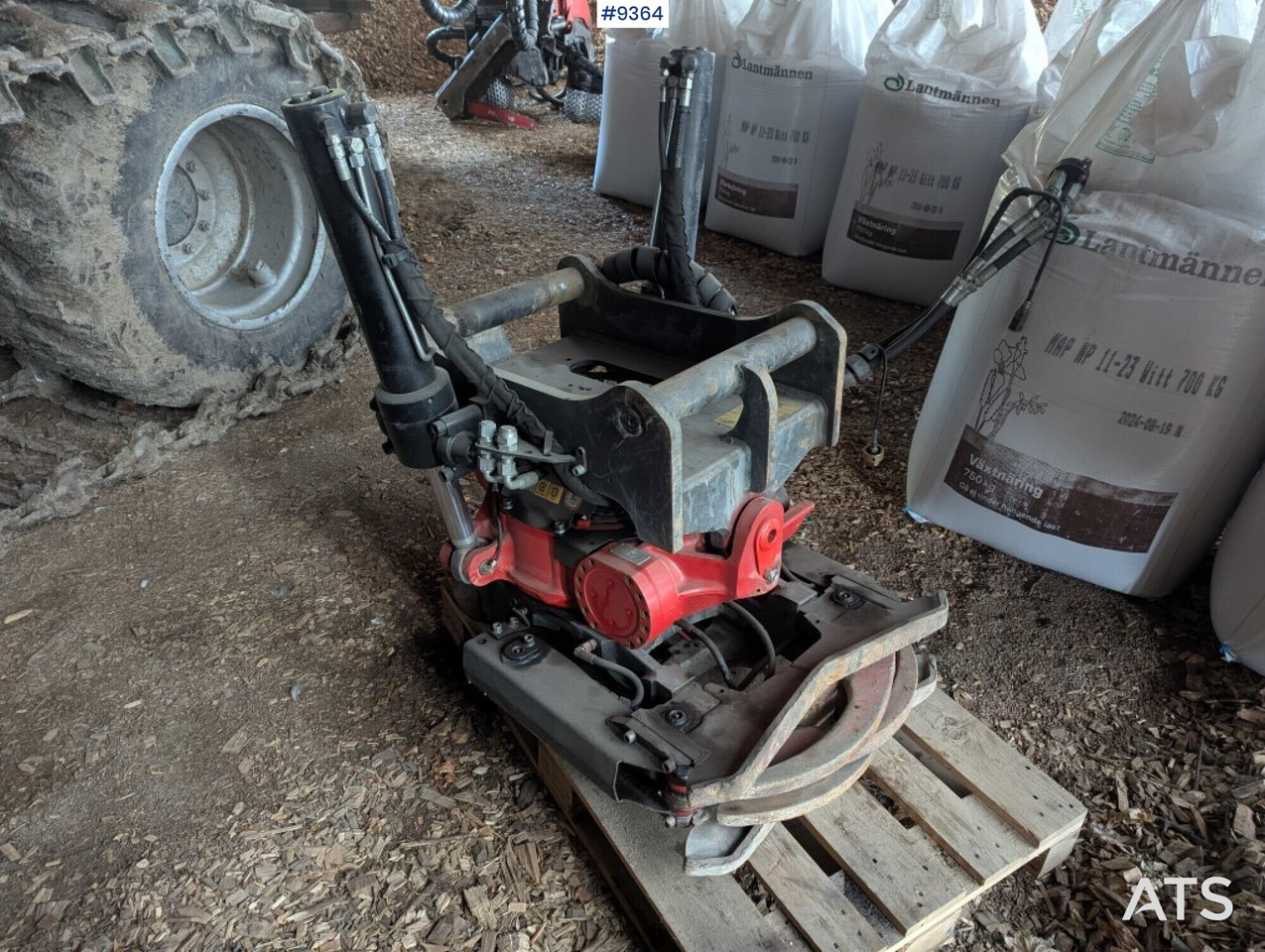 Tiltrotator Rotortilt R6 with gripper cassette - Stavební zařízení: obrázek 1 Tiltrotator Rotortilt R6 with gripper cassette - Stavební zařízení: obrázek 1