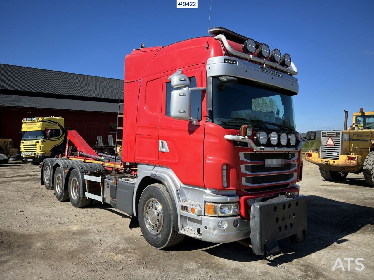 Tridem Hooklift Truck Scania G490 with plow brackets - Hákový nosič kontejnerů: obrázek 2 Tridem Hooklift Truck Scania G490 with plow brackets - Hákový nosič kontejnerů: obrázek 2