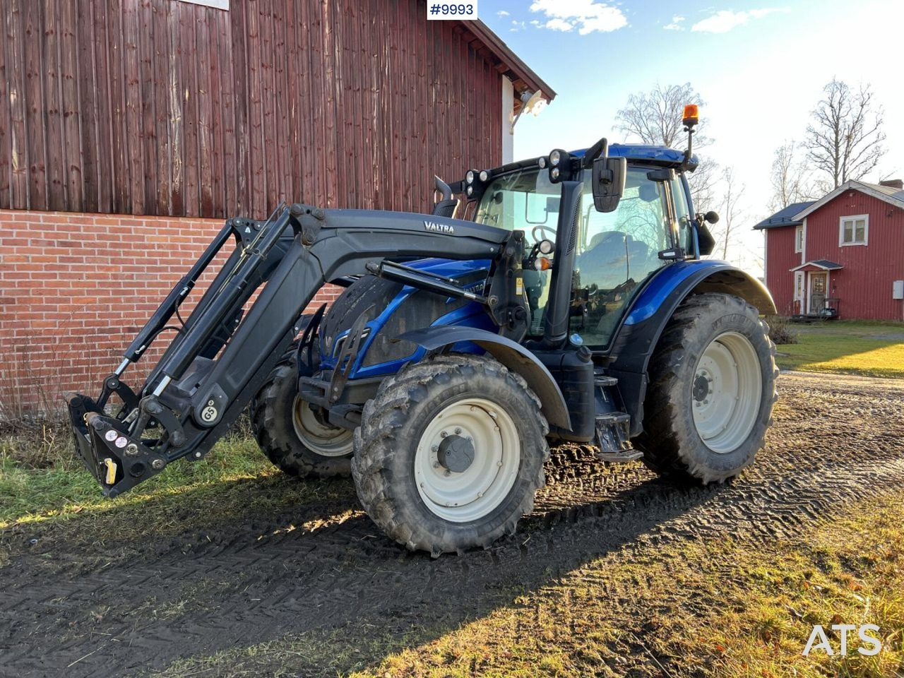 Valtra Versu N134 (VIDEO) - Traktor: obrázek 1 Valtra Versu N134 (VIDEO) - Traktor: obrázek 1