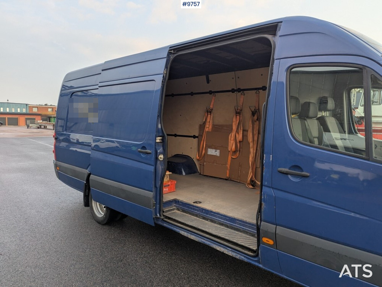 Volkswagen Crafter 50 van, C-registered - Furgon: obrázek 5 Volkswagen Crafter 50 van, C-registered - Furgon: obrázek 5
