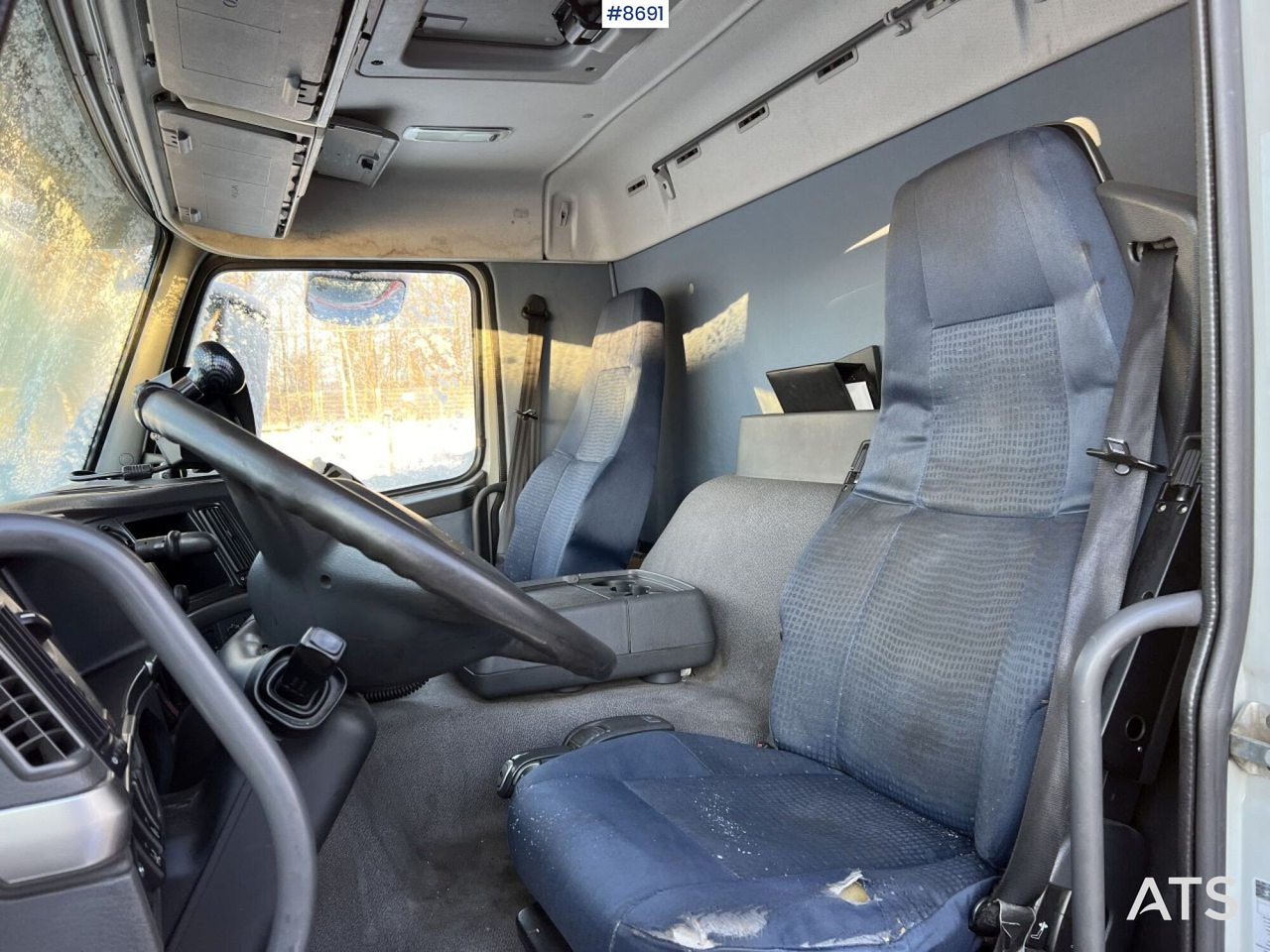 Chladírenský nákladní automobil Volvo FM 400 - Rep object: obrázek 6