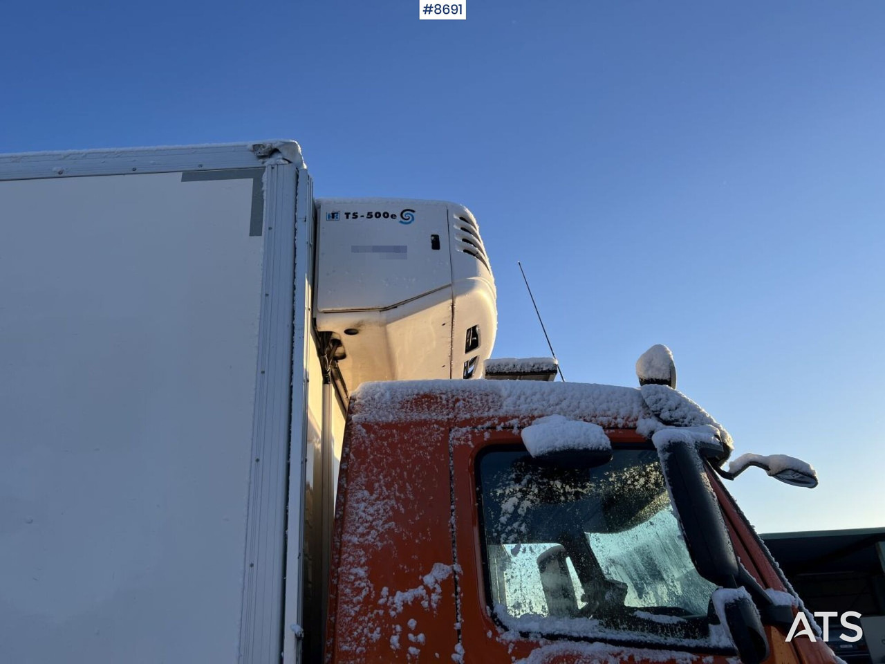 Chladírenský nákladní automobil Volvo FM 400 - Rep object: obrázek 12