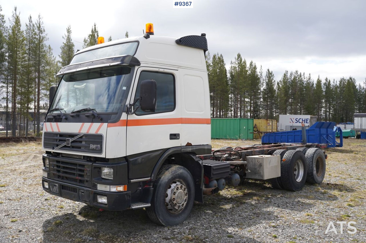 Volvo FM12 Spare parts car - Podvozek s kabinou: obrázek 1 Volvo FM12 Spare parts car - Podvozek s kabinou: obrázek 1
