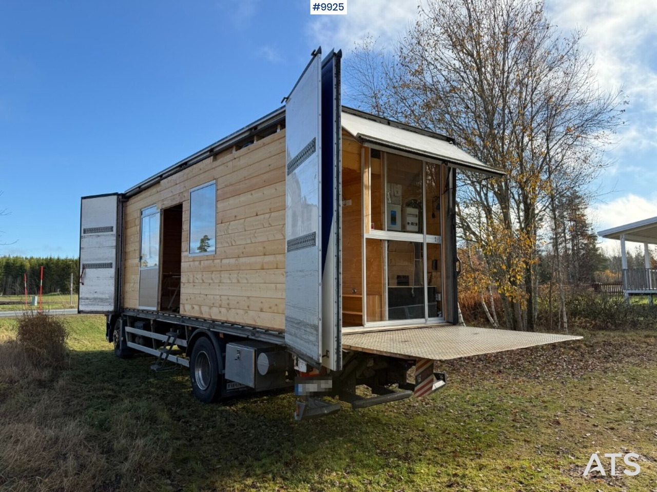 Volvo FM9 4X2 Recreational Vehicle (RV) - Skříňový nákladní auto, Obytný vůz: obrázek 1 Volvo FM9 4X2 Recreational Vehicle (RV) - Skříňový nákladní auto, Obytný vůz: obrázek 1