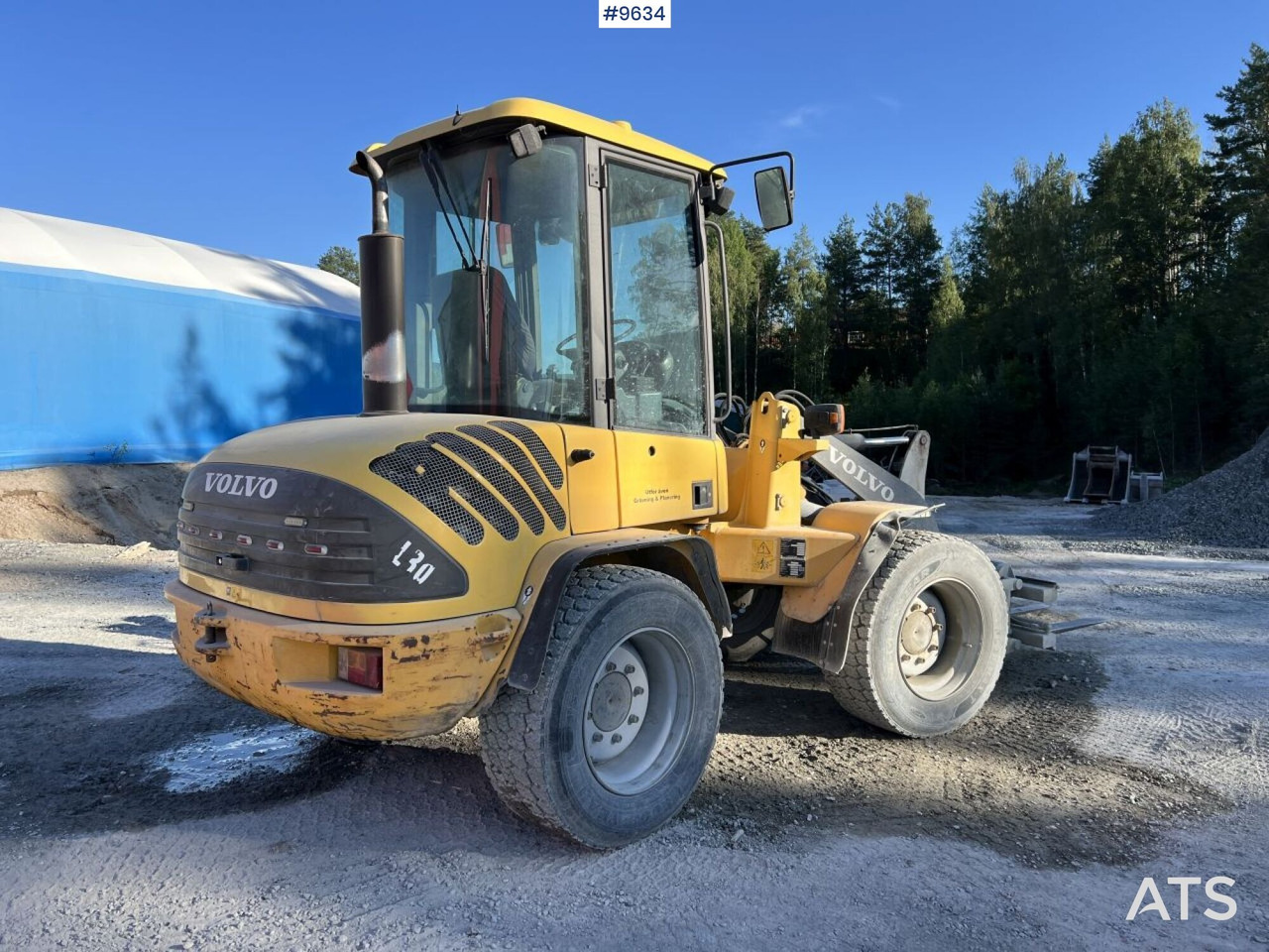 Volvo L30Z Wheel loader with multiple attachments - Kolový nakladač: obrázek 3 Volvo L30Z Wheel loader with multiple attachments - Kolový nakladač: obrázek 3